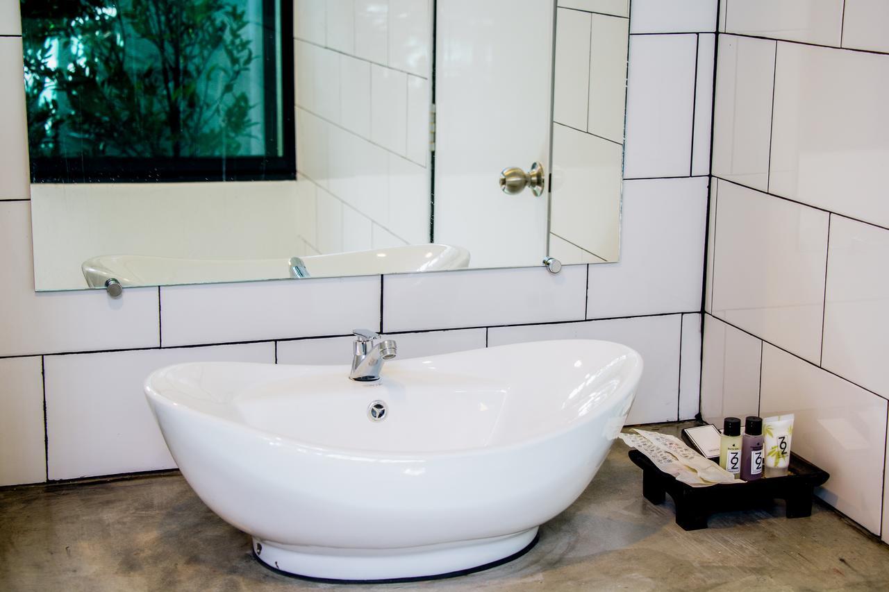 Zen Hostel Chiangmai Chiang Mai Dış mekan fotoğraf