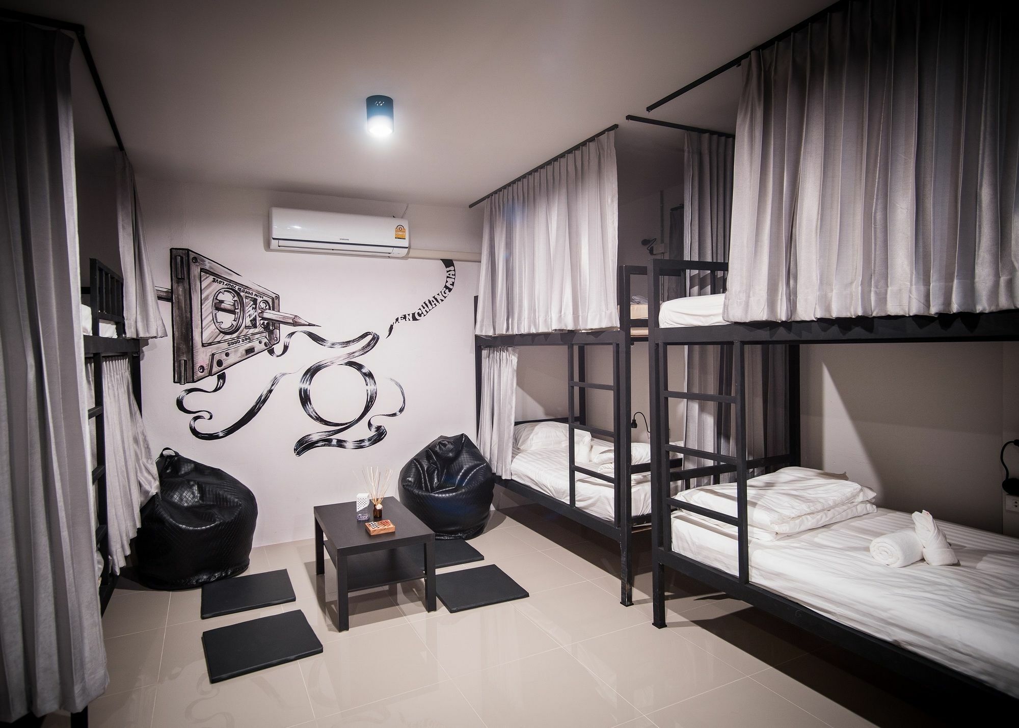 Zen Hostel Chiangmai Chiang Mai Dış mekan fotoğraf