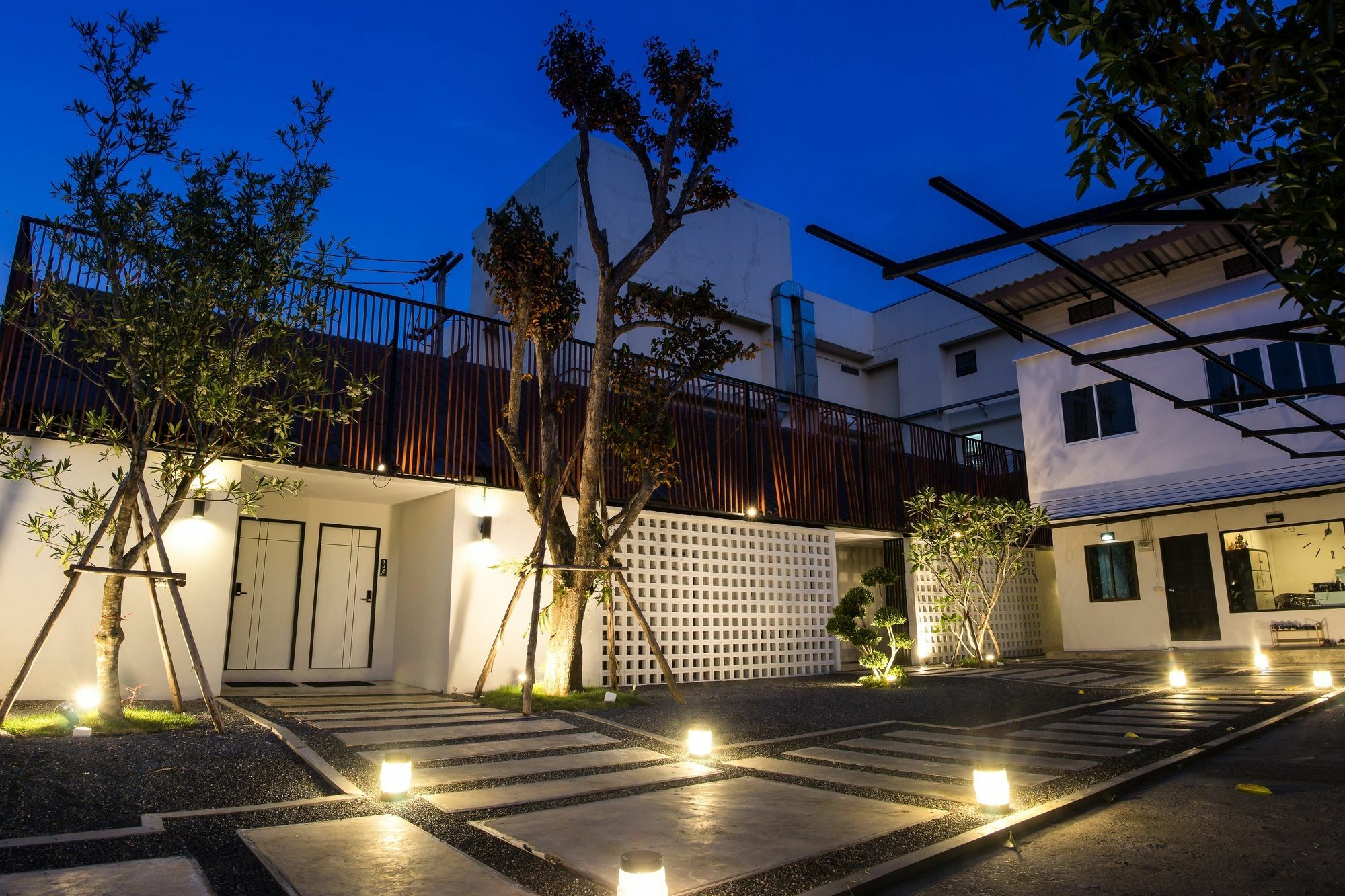 Zen Hostel Chiangmai Chiang Mai Dış mekan fotoğraf