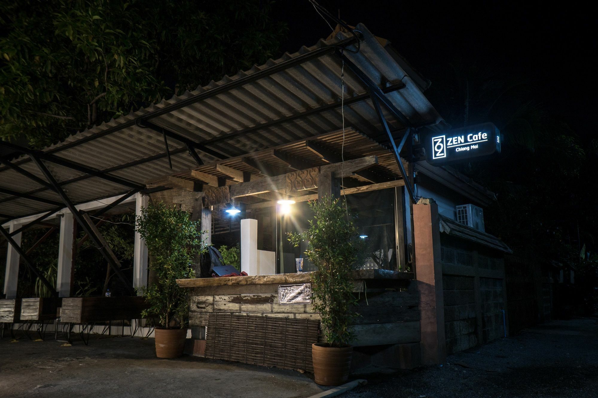 Zen Hostel Chiangmai Chiang Mai Dış mekan fotoğraf